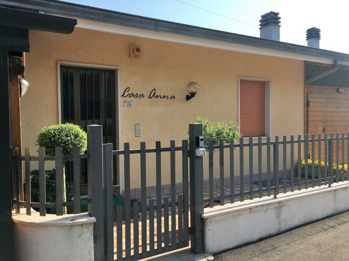 カプリーノ・ヴェロネーゼ Casa Annaヴィラ エクステリア 写真